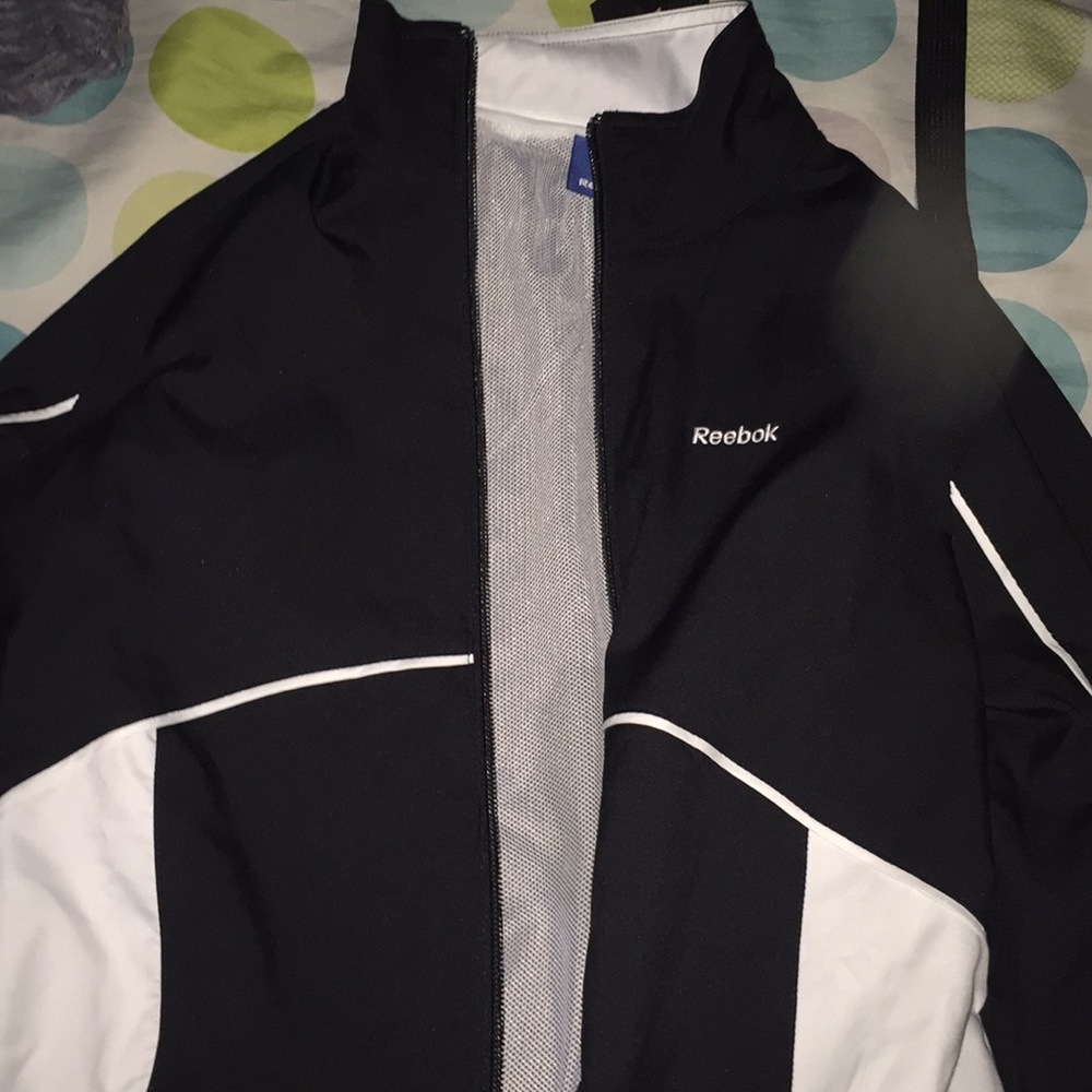 Wind breaker